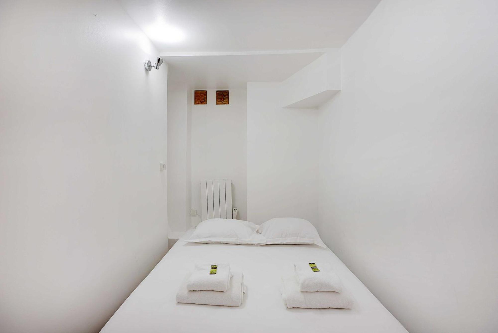 Appartement Intimate - 1br - 2p - Saint-ambroise